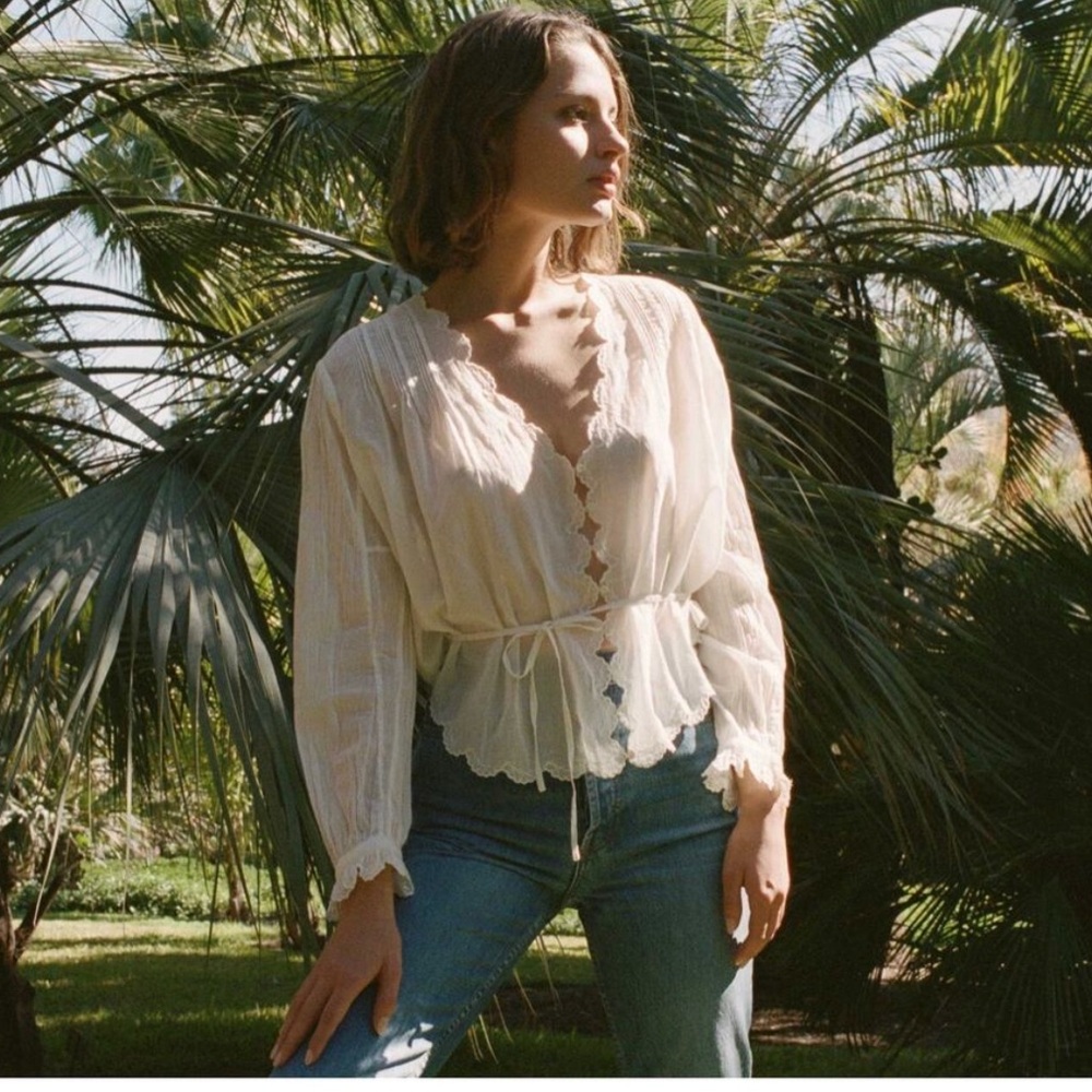 SOLD DOEN Elayne Cotton Scallop Top Extra Small